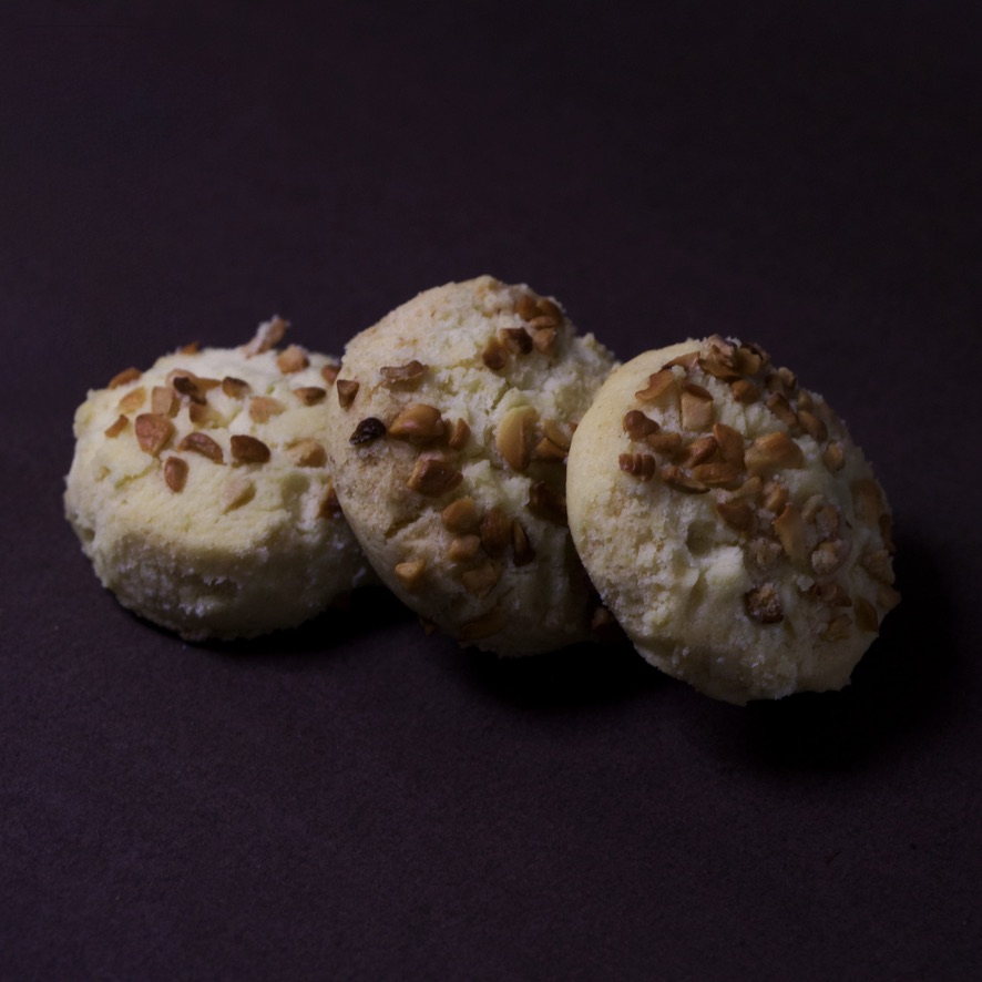 cashew biscuit